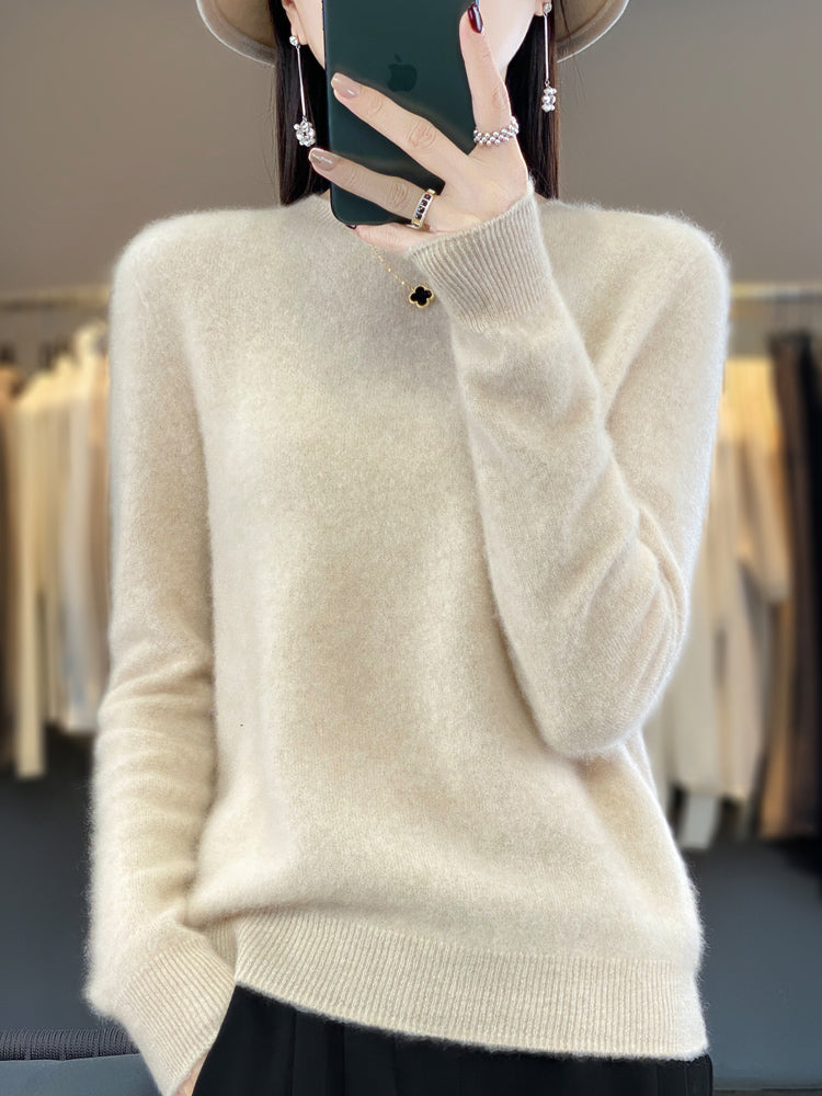 Women's Relaxed Knit Jumper – Round Neck, Long Sleeve