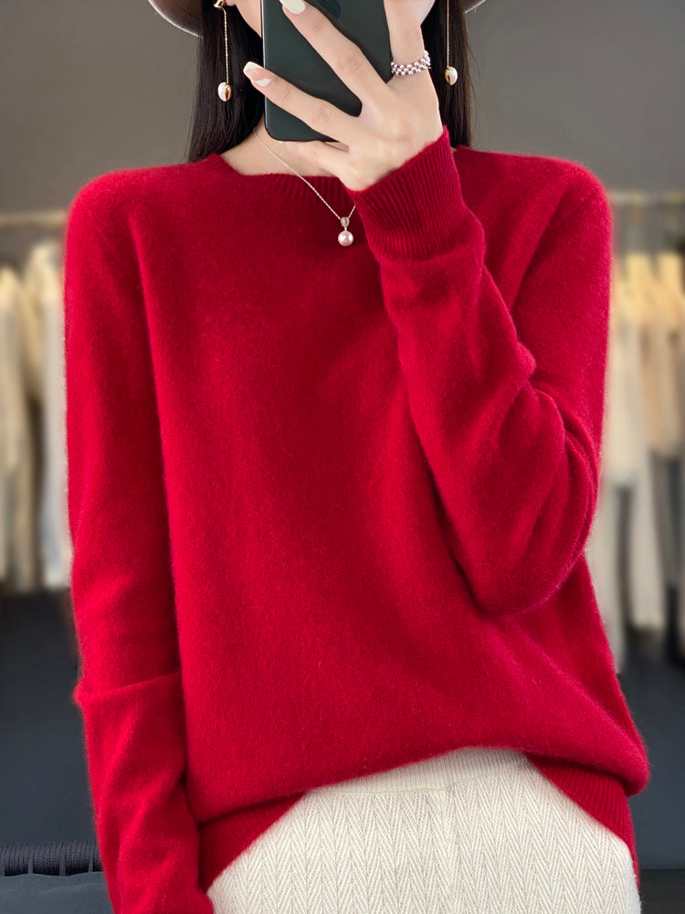 Women's Relaxed Knit Jumper – Round Neck, Long Sleeve
