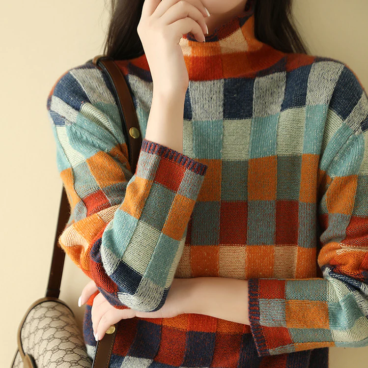 Women's Check Pattern Jumper – Long Sleeve, Relaxed Fit