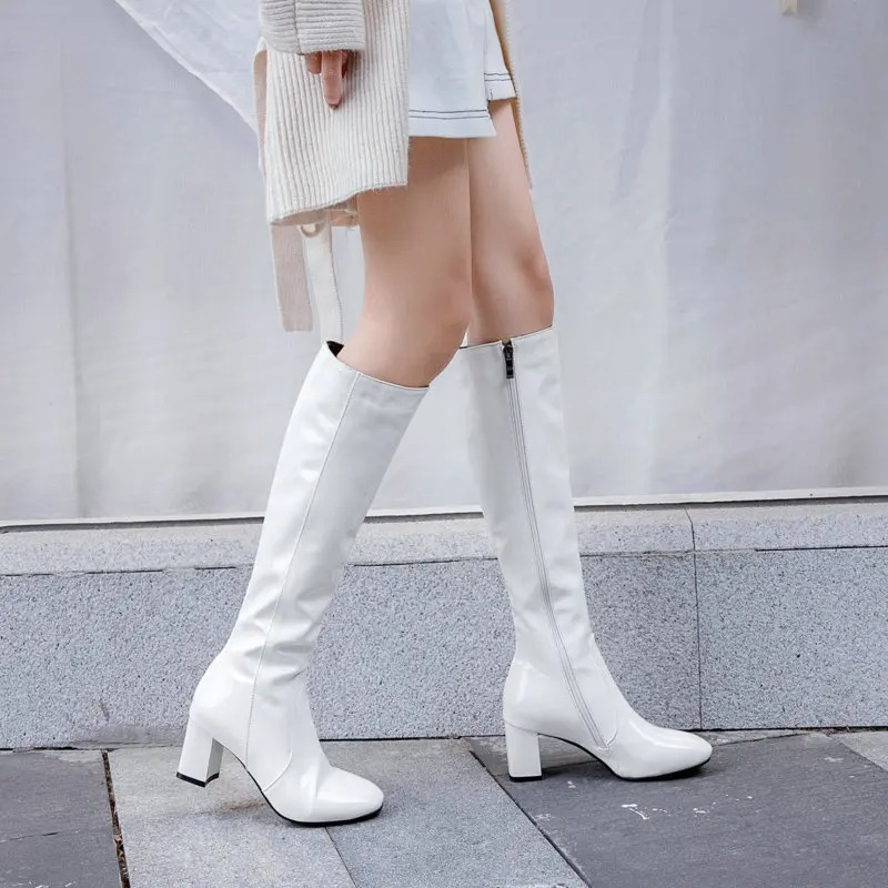 Bottes pour femme montant jusqu’au genou, avec talon carré et fermeture zippée latérale