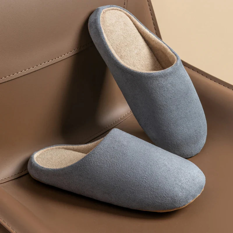 Chaussons d’intérieur pour femme à bout fermé avec semelle légère