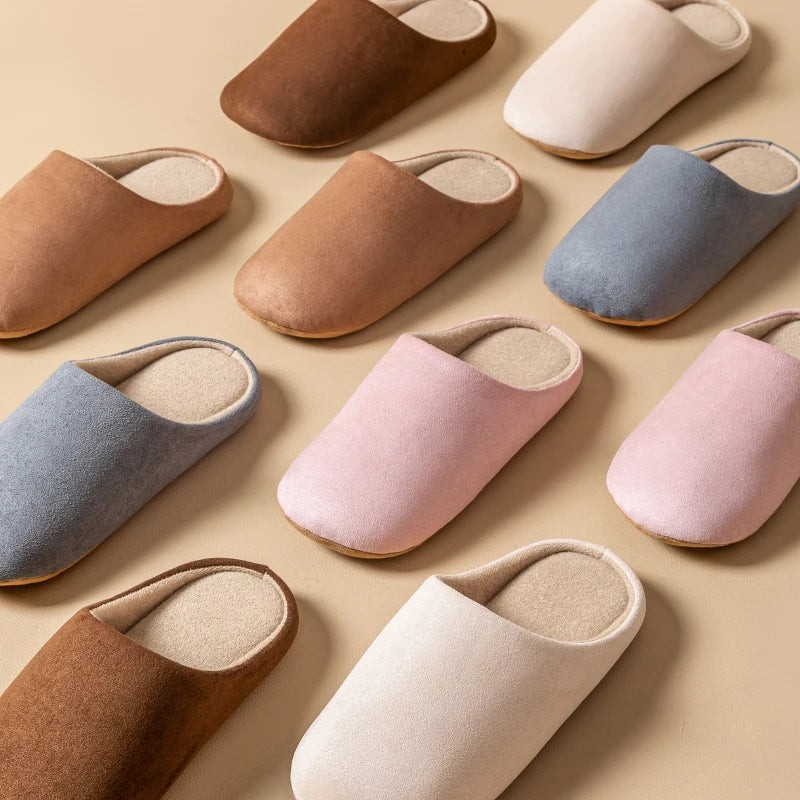 Chaussons d’intérieur pour femme à bout fermé avec semelle légère