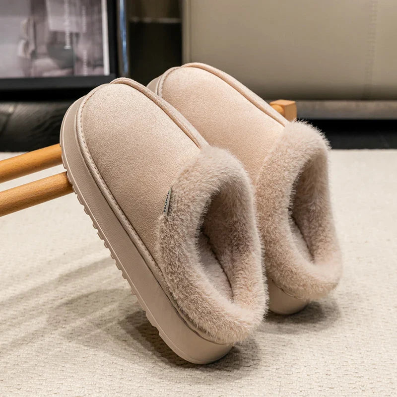 Pantofole da donna per interni con fodera in morbido peluche e suola antiscivolo