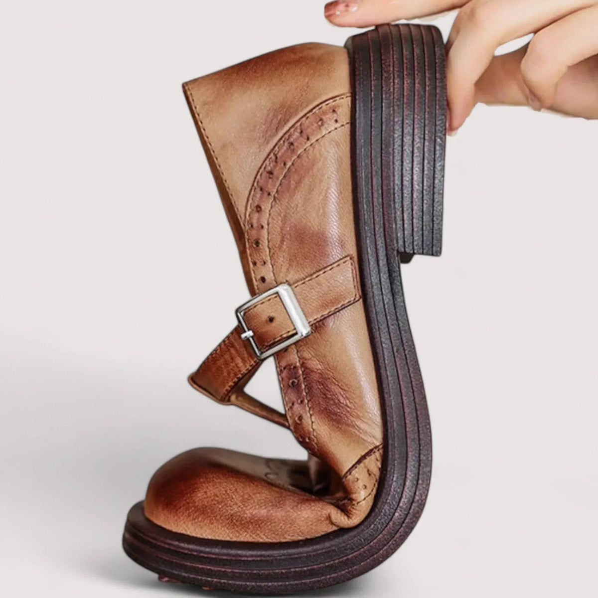 Women's Mary Jane Shoes – T-Strap, Brogue Detail, Round Toe sole edge detail