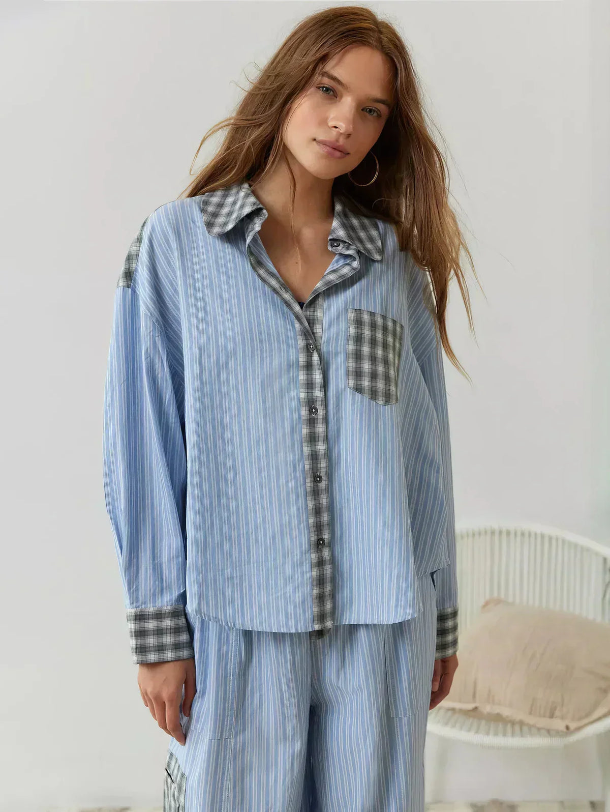 Completo pigiama a quadri da donna – Camicia con bottoni sul davanti, pantaloni a gamba larga