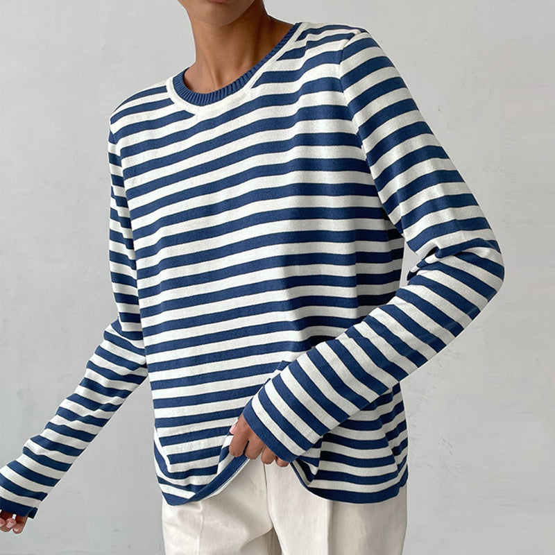 Women's Striped Crew Neck Sweatshirt hem detail