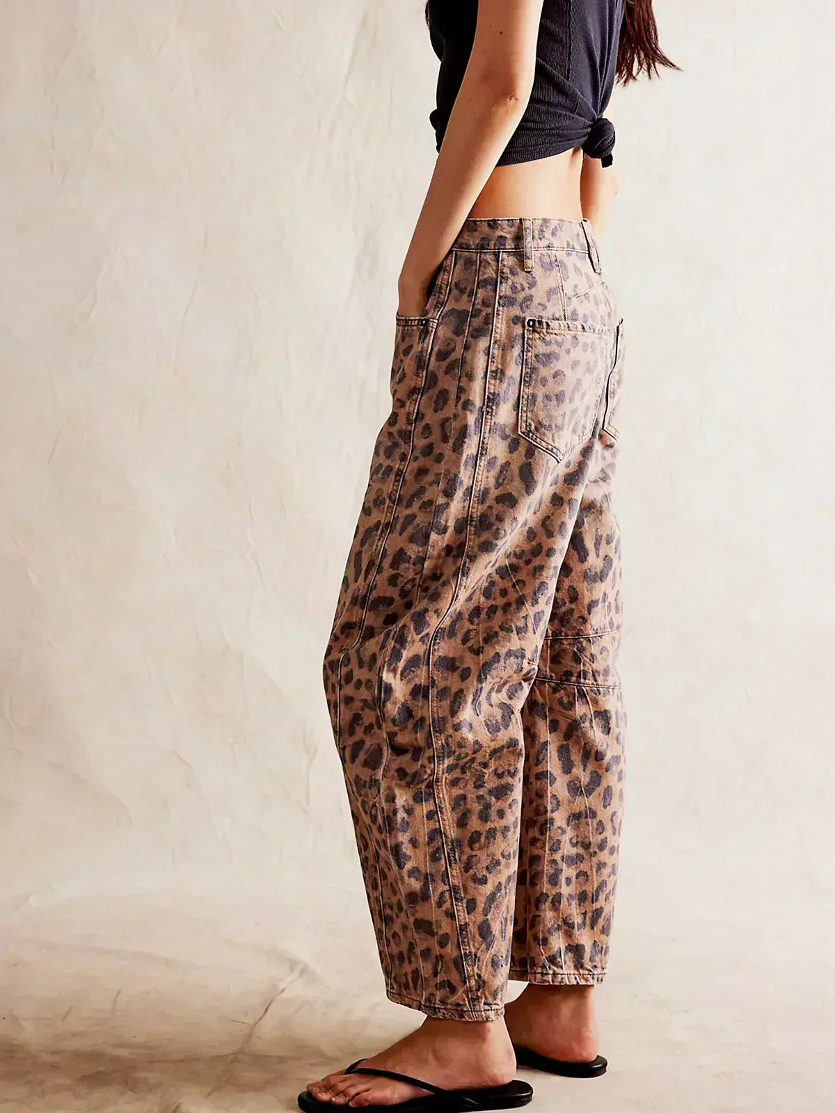 Women's Wide-Leg Jeans – High Rise, Seam Detail