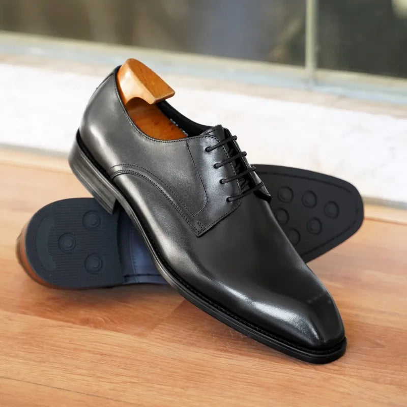 Men's Oxford Dress Shoes – Closed Lacing, Round Toe