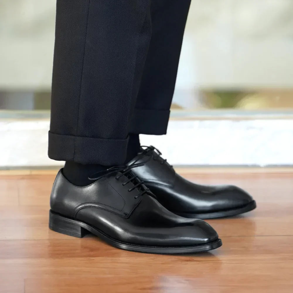 Men's Oxford Dress Shoes – Closed Lacing, Round Toe