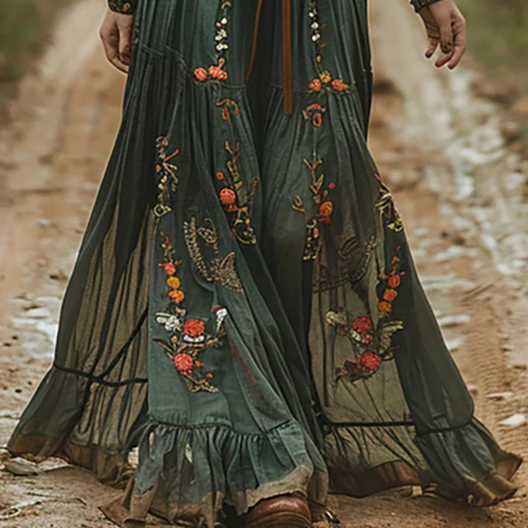 Robe longue en dentelle fleurie pour femme - décolleté en V profond, manches longues, ourlet à volants