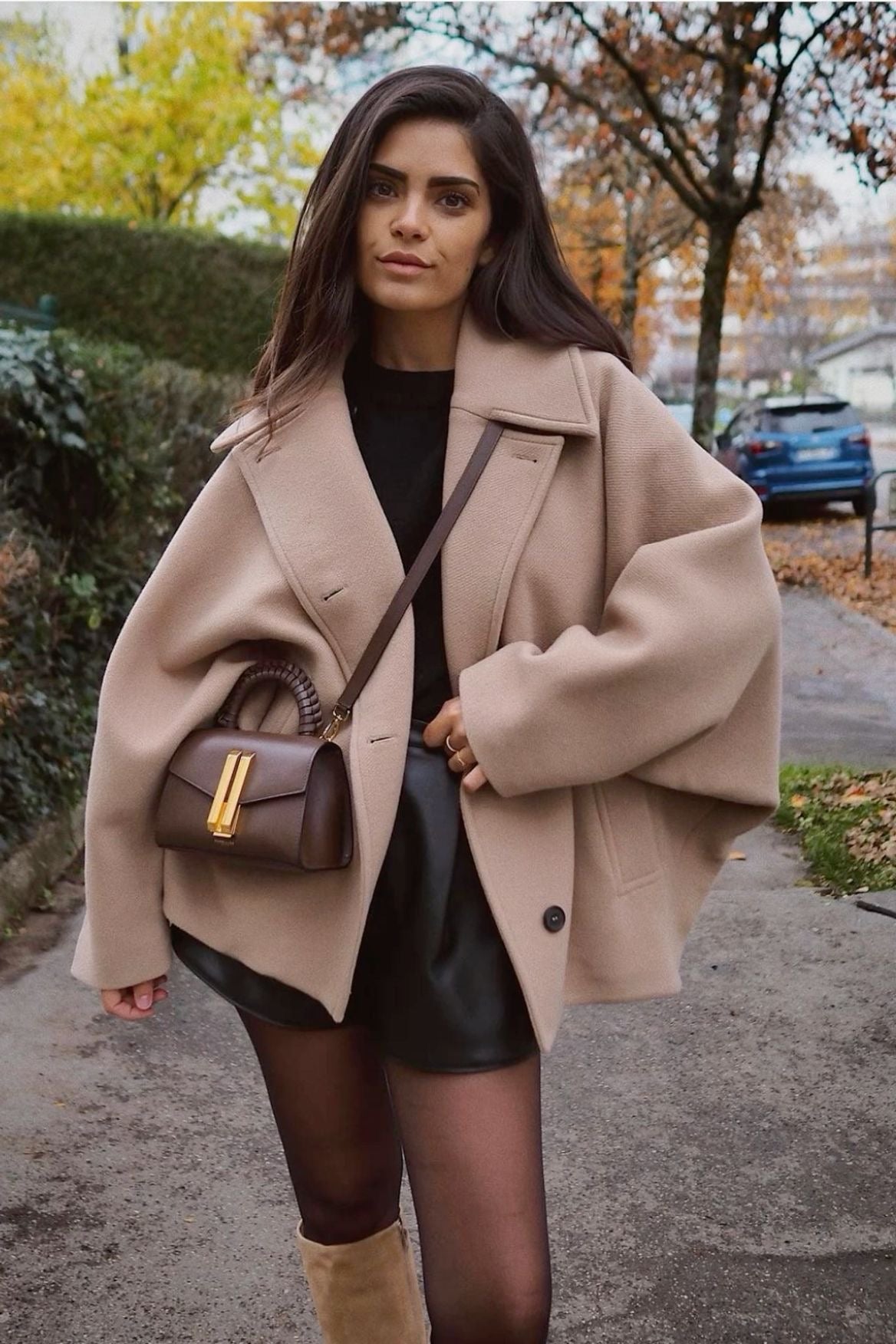 Women's Oversized Wool Coat – Notch Lapel, Drop Shoulder