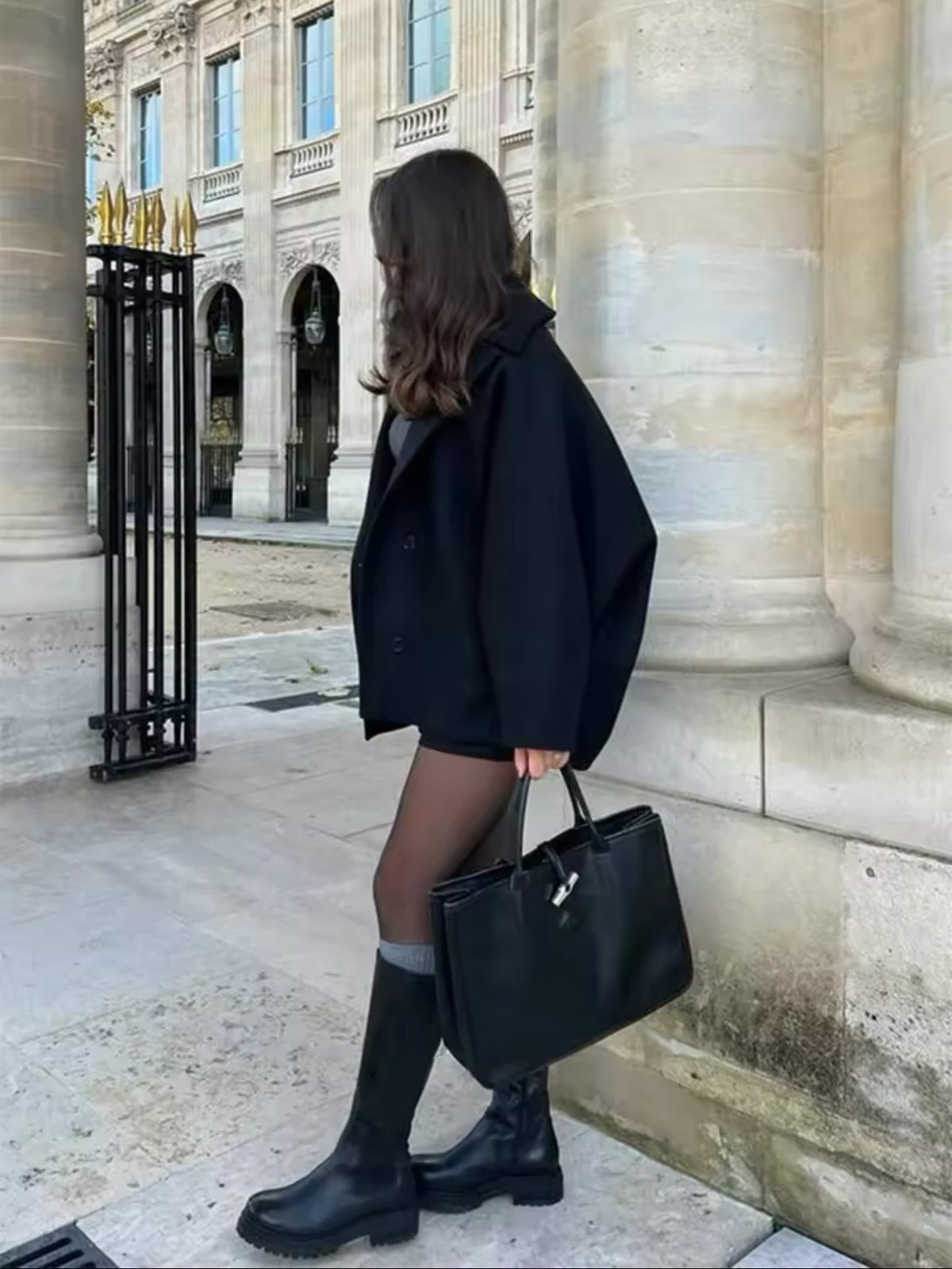 Women's Oversized Wool Coat – Notch Lapel, Drop Shoulder