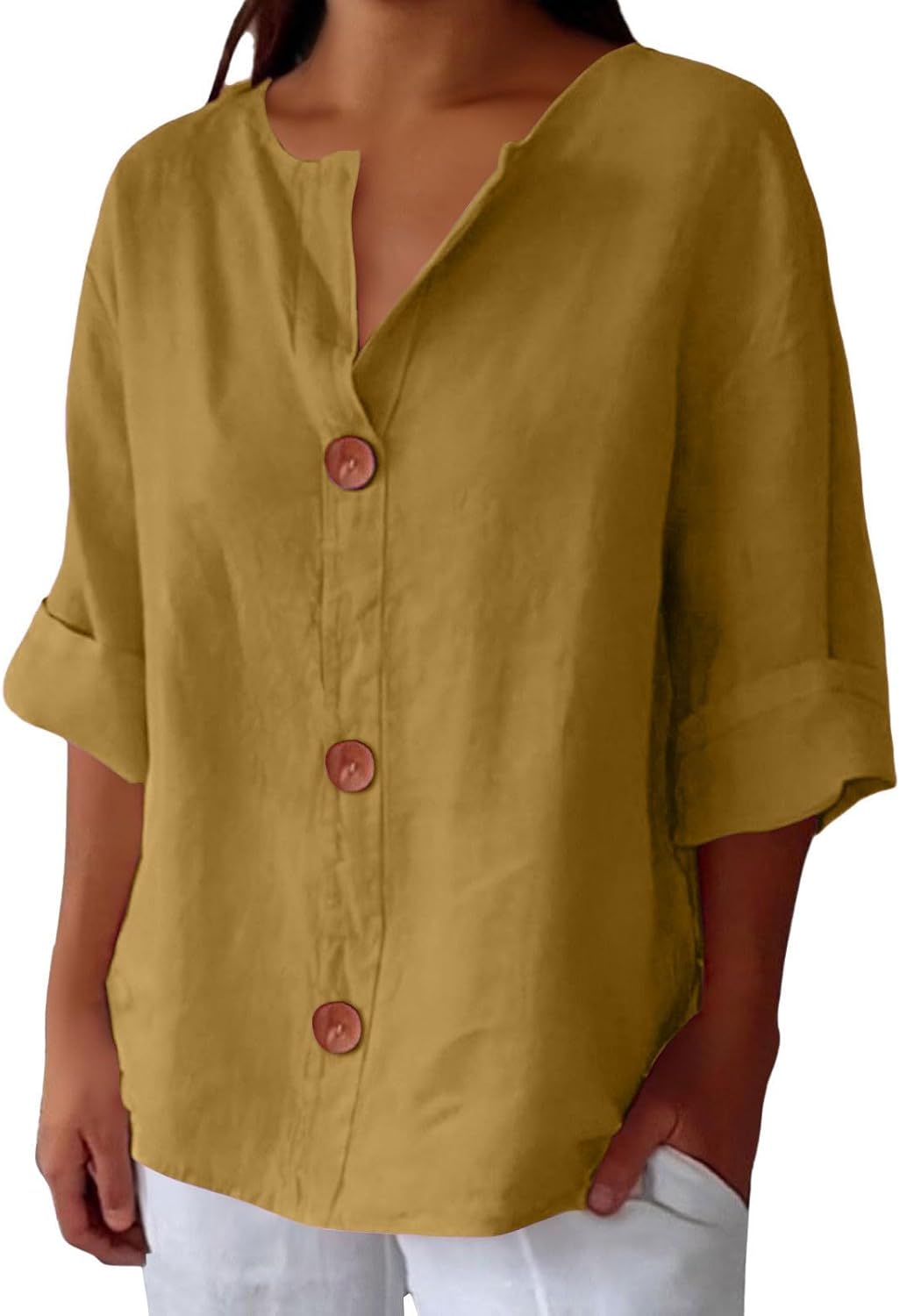 Loose blouse side profile with curved hem
