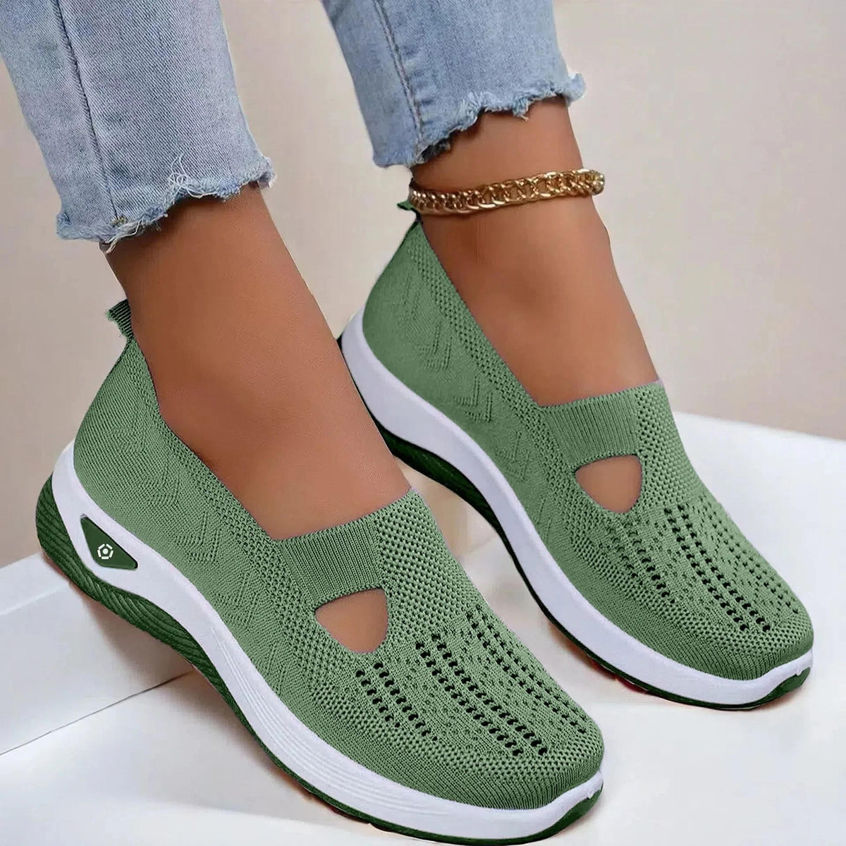 Women's Slip-On Knit Shoes – Round Toe, Arch-Support Sole